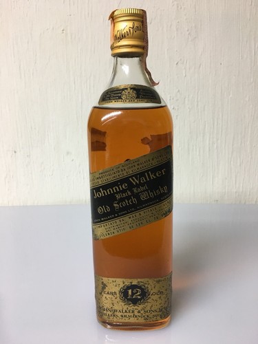 Johnnie walker black - johnnie,
