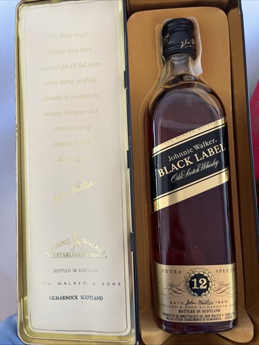 Johnnie walker black - johnnie, label