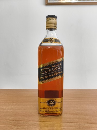 Johnnie walker black - johnnie,