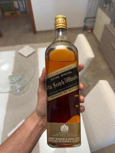 Johnnie walker black label - johnnie,