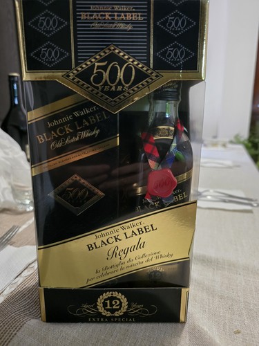 Johnnie walker black label - johnnie,